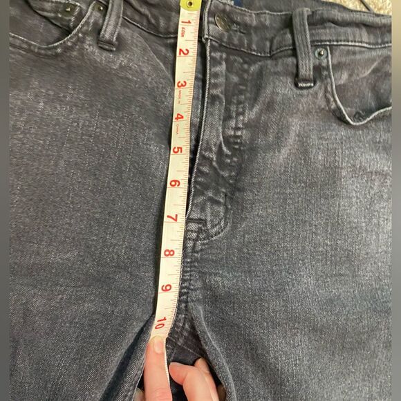 J. Crew Black Wash Mid Rise Crop Jeans - Picture 8 of 8